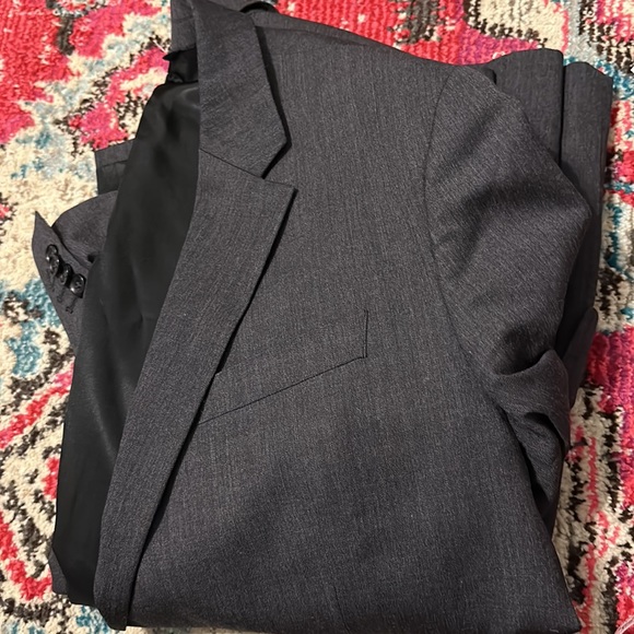 Banana Republic Dark Gray Two Button Wool Blazer 44R - Picture 13 of 14